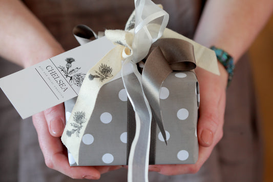 Gift Wrapping-Complimentary Service