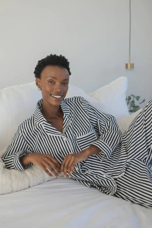 Lila Rose Classic Pyjama Set – Navy & White Poplin