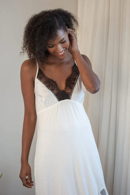 Lila Rose Eyelash Lace Trim Chemise-Milk, image 1
